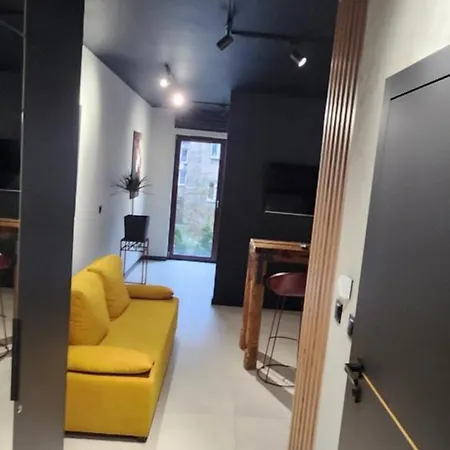 דירה Lux Two In One Old Town , 2 Free Parking!! *